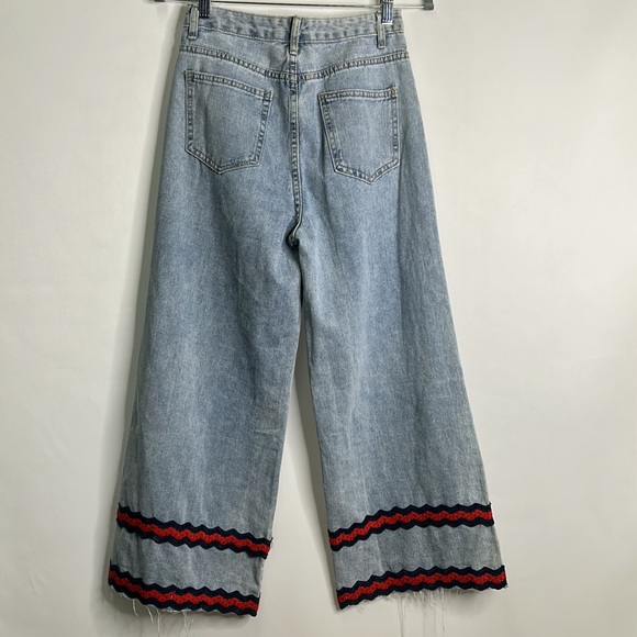 Cider wide leg 11.5โ rise embroidered distressed jeans - Picture 4 of 8